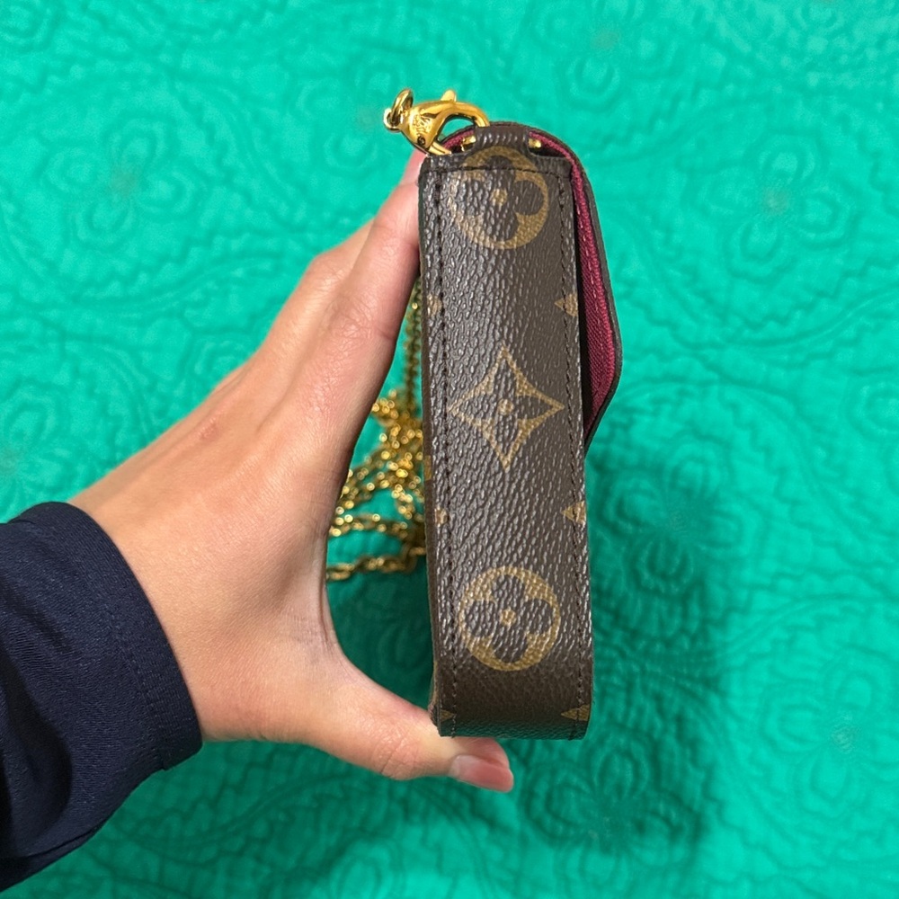 Louis Vuitton Monogram Felicie Pochette - Picture 8 of 10